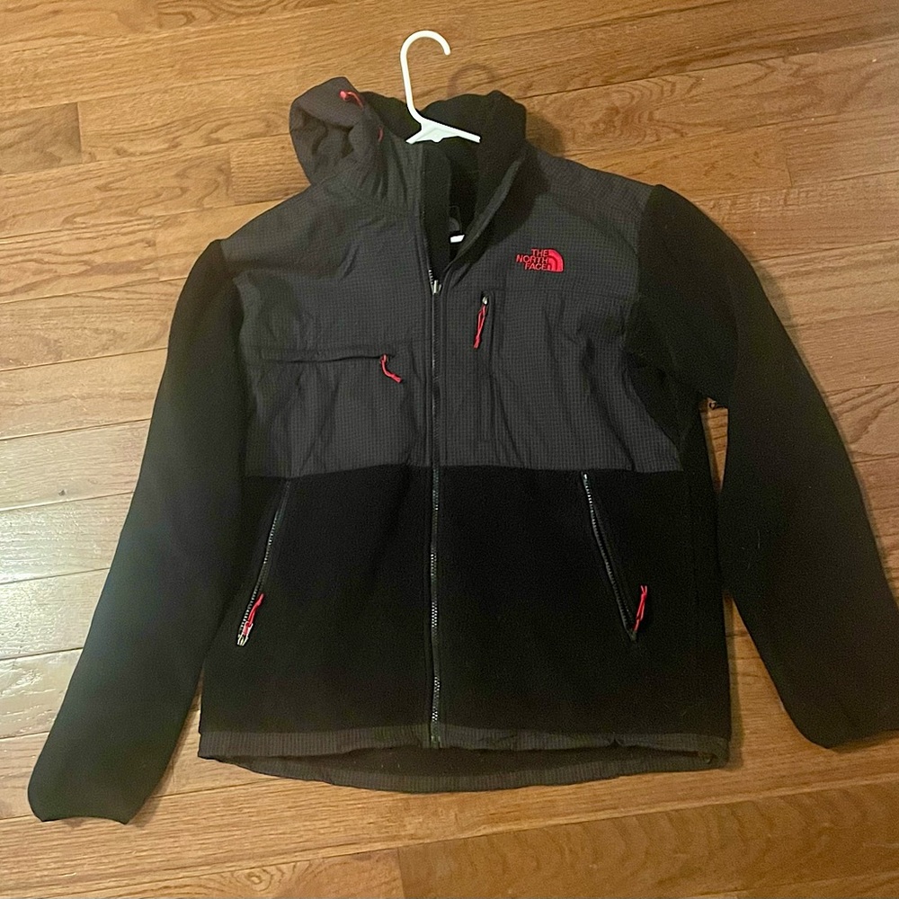 Men’s north face fleece - medium